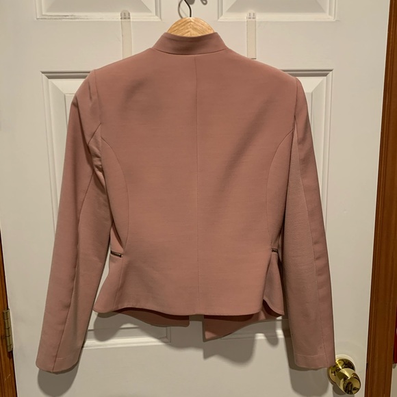 Blush pink BCBGMAXAZRIA blazer - Picture 3 of 5